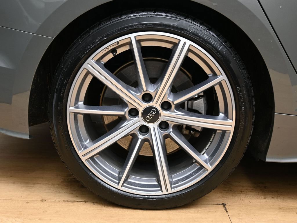 Used 2025 Audi A5 2.0T Premium Plus image 13