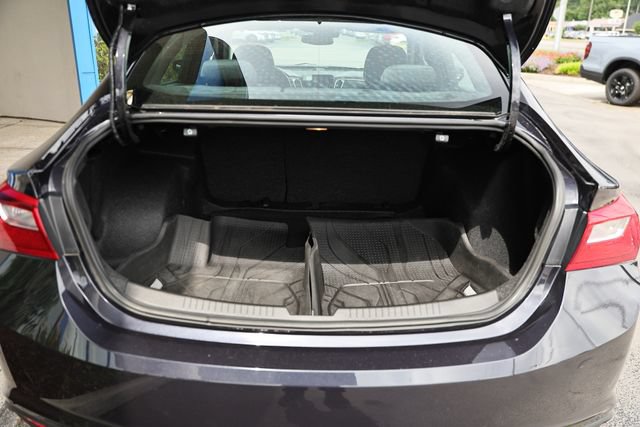 Used 2023 Chevrolet Malibu LT FWD image 28