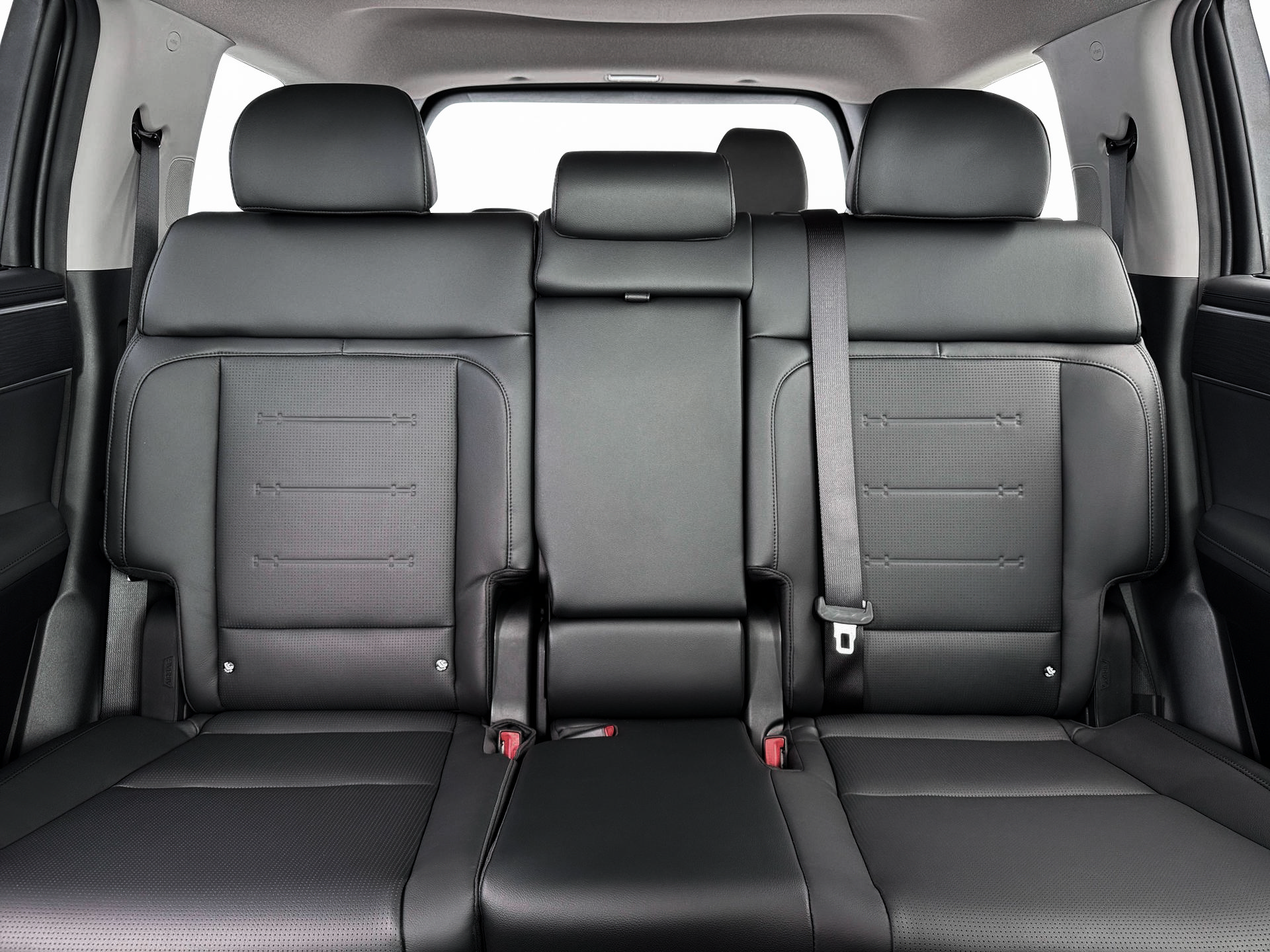 New 2026 Hyundai Santa Fe Limited FWD image 16