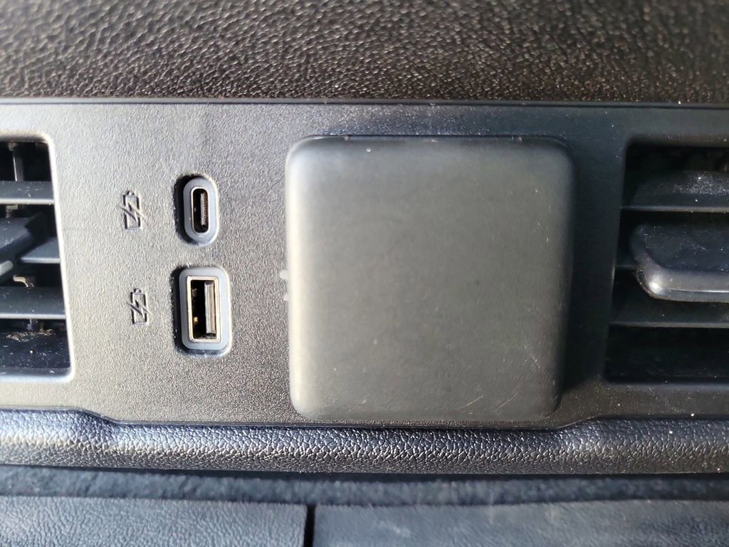 Used 2022 Chevrolet Silverado 1500 RST AWD/4WD image 16