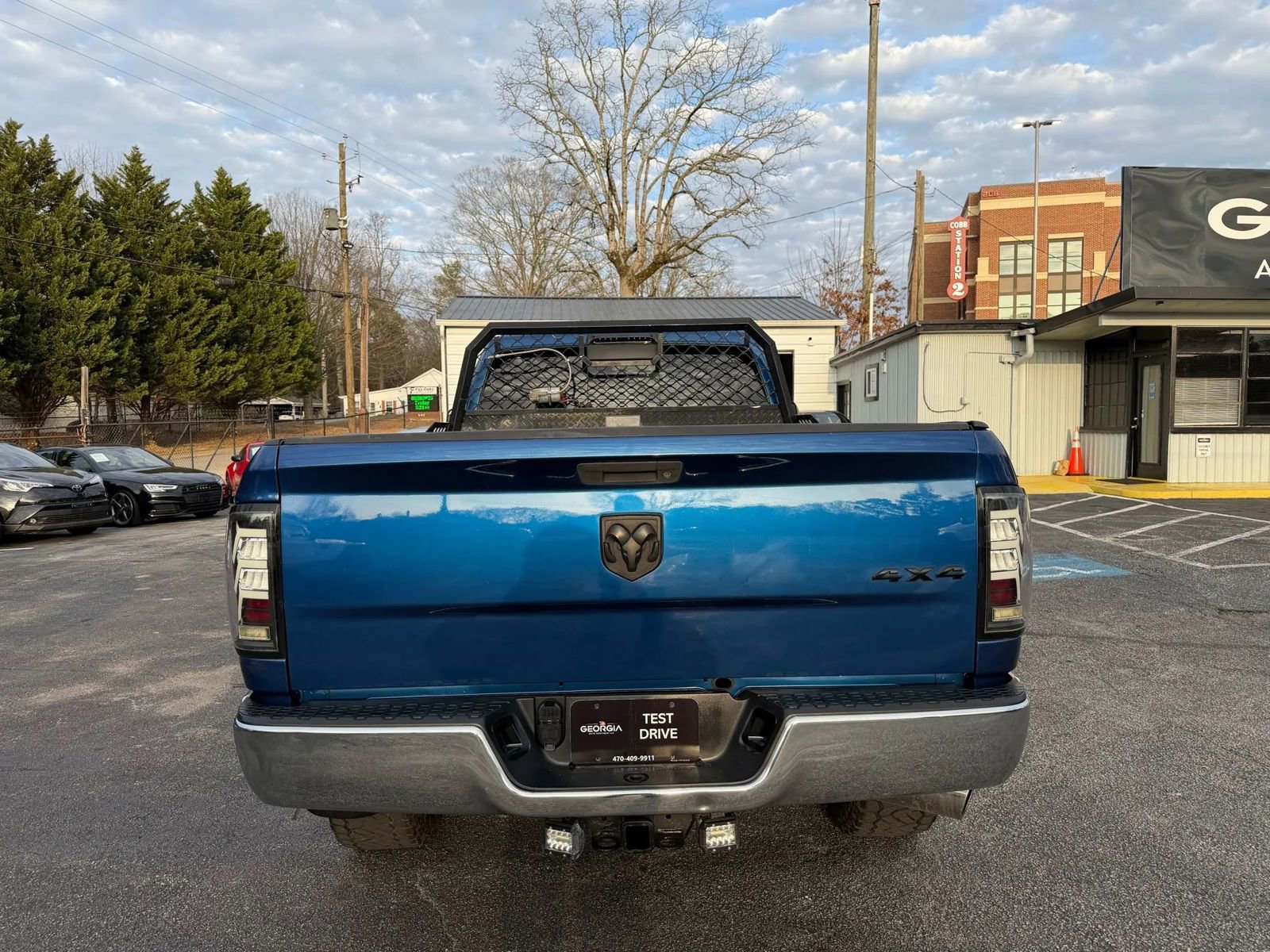 Used 2010 Dodge Ram 2500 Truck SLT w/ Big Horn Regional Pkg AWD/4WD image 9
