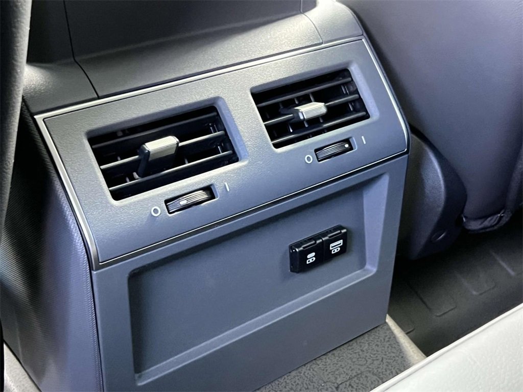 New 2025 INEOS Grenadier Fieldmaster Edition image 13