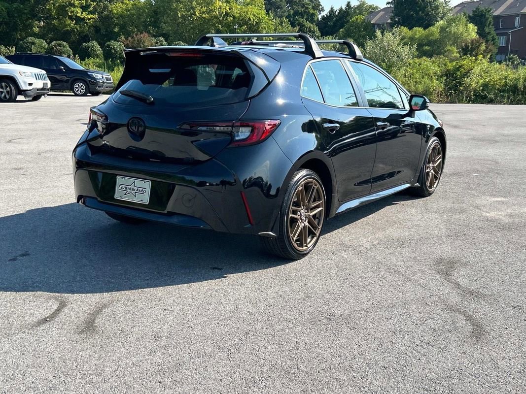 Used 2025 Toyota Corolla SE image 3