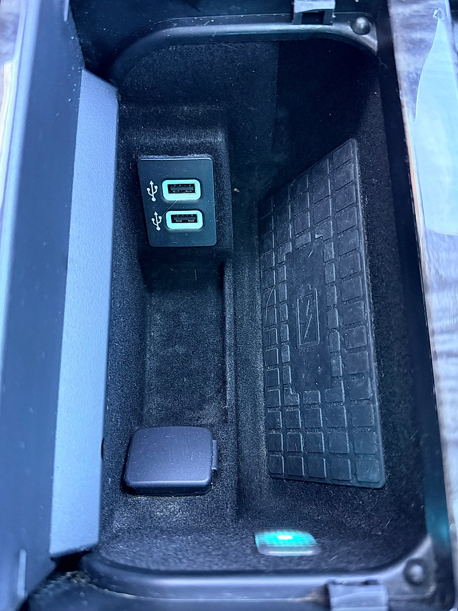 Used 2018 Lincoln Navigator L Reserve w/ Technology Package image 38