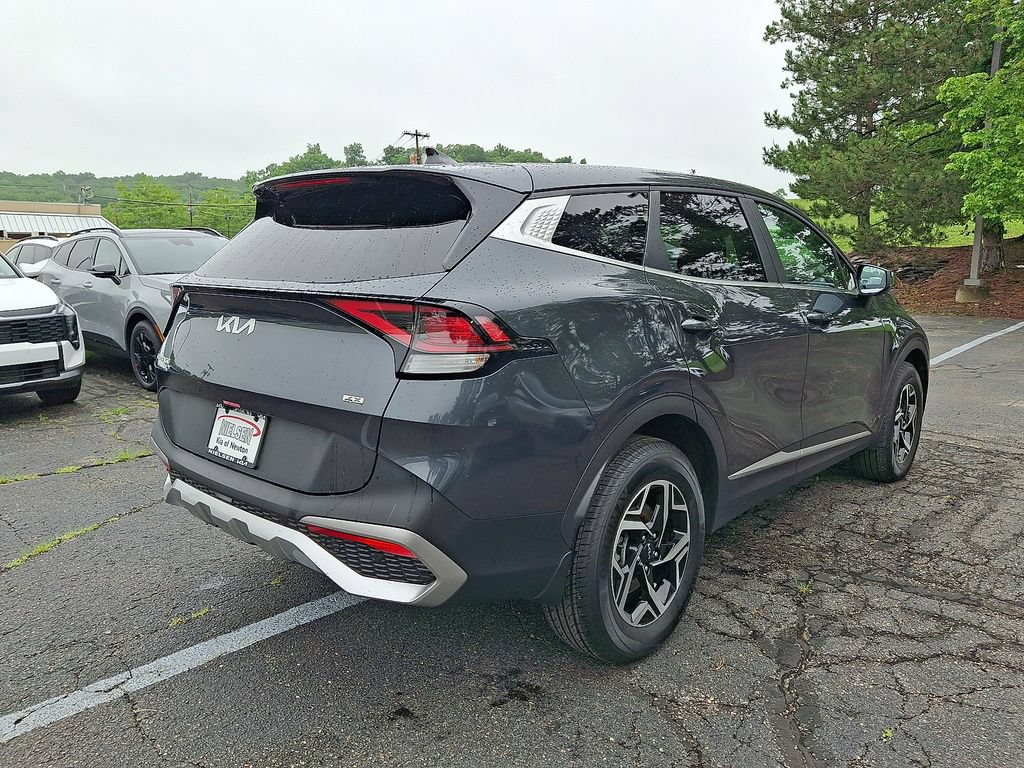 Certified 2024 Kia Sportage LX AWD/4WD image 17