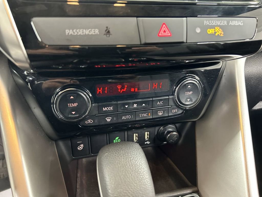 Used 2023 Mitsubishi Eclipse Cross SEL image 17
