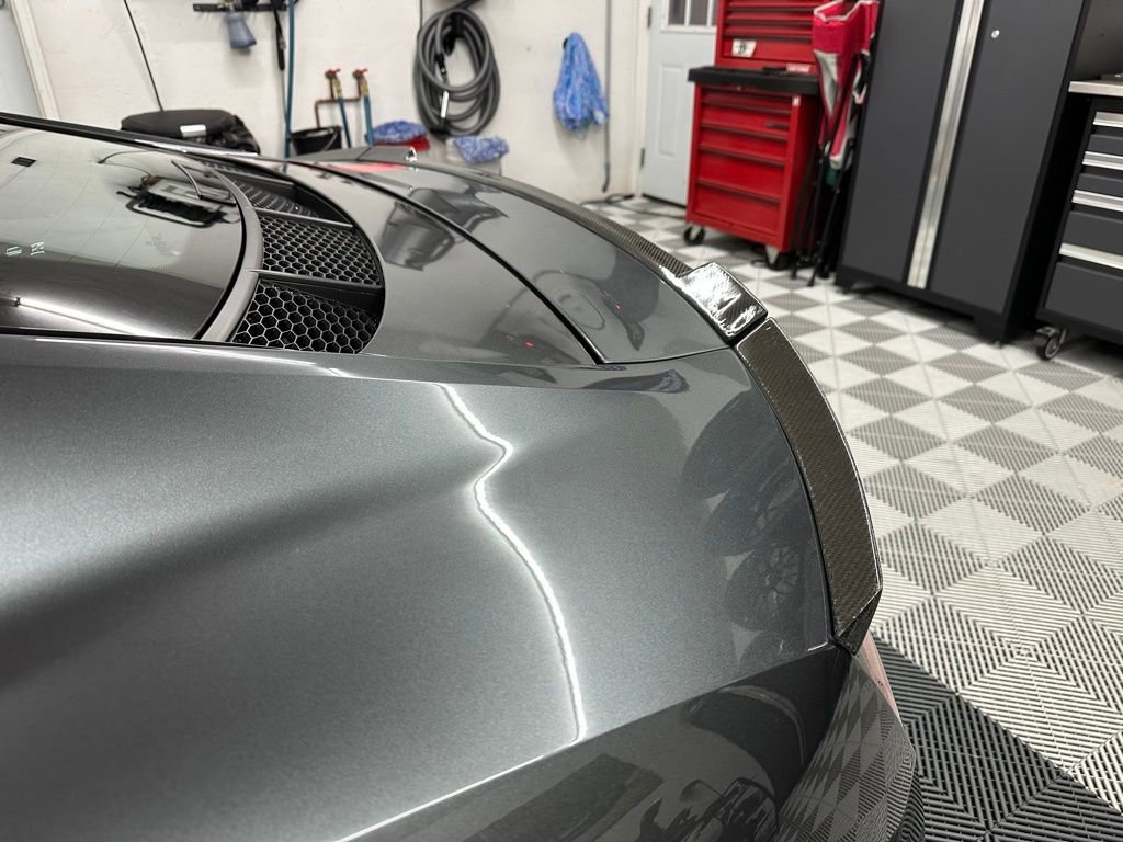 Used 2018 Audi R8 V10 w/ Premium Package image 13