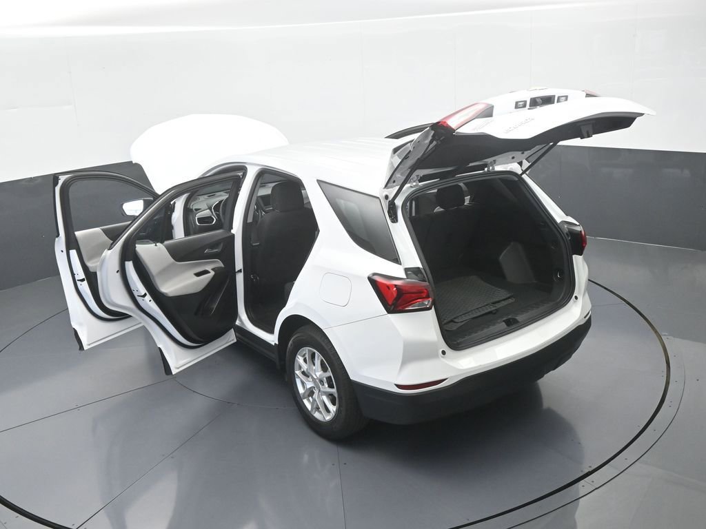 Used 2024 Chevrolet Equinox LS FWD image 60