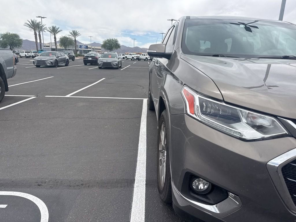 Used 2019 Chevrolet Traverse Premier AWD/4WD image 3