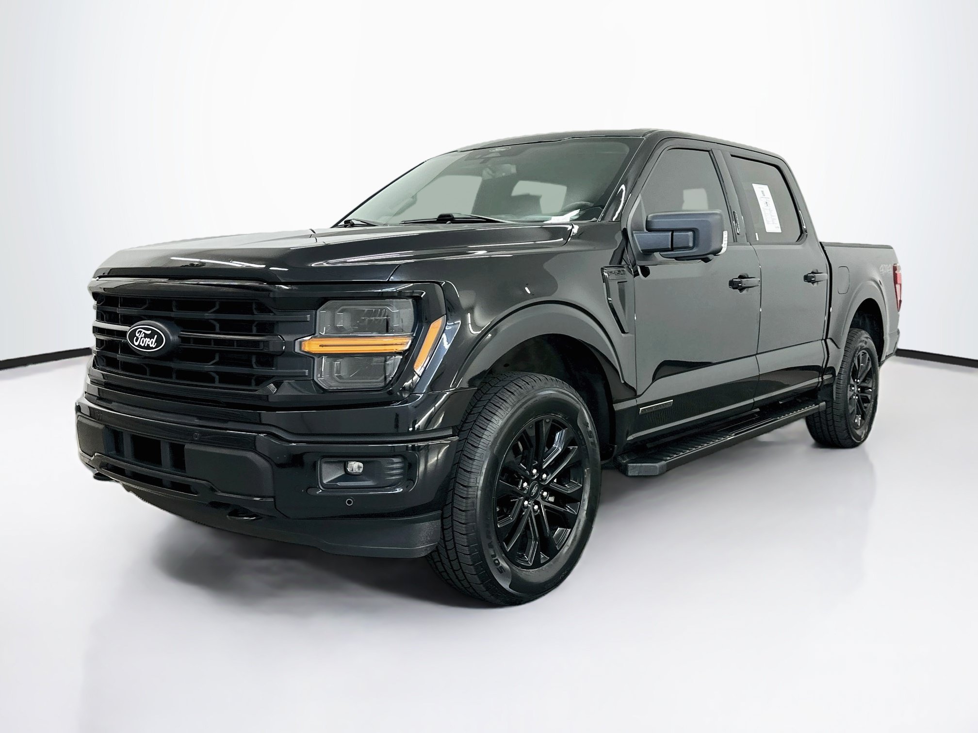 Used 2024 Ford F150 XLT w/ Equipment Group 303A High AWD/4WD image 3
