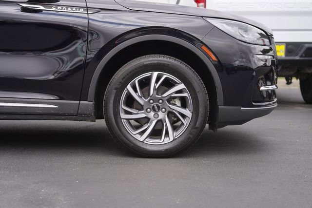 Used 2024 Lincoln Corsair FWD w/ Equipment Group 101A image 4