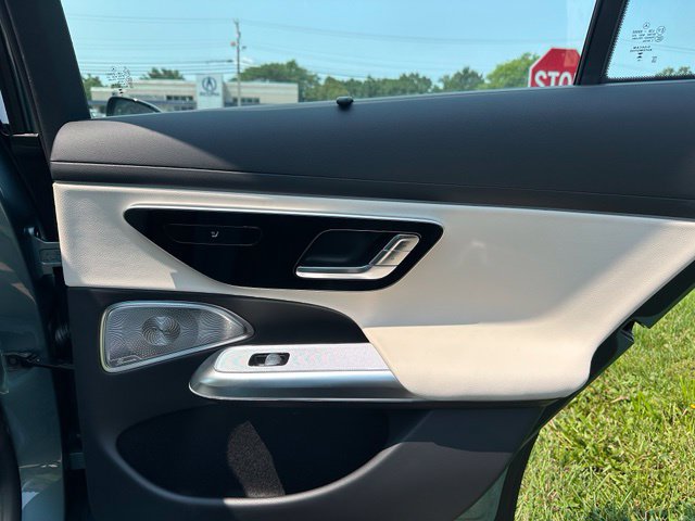 New 2027 Mercedes-Benz E 350 4MATIC Sedan image 22