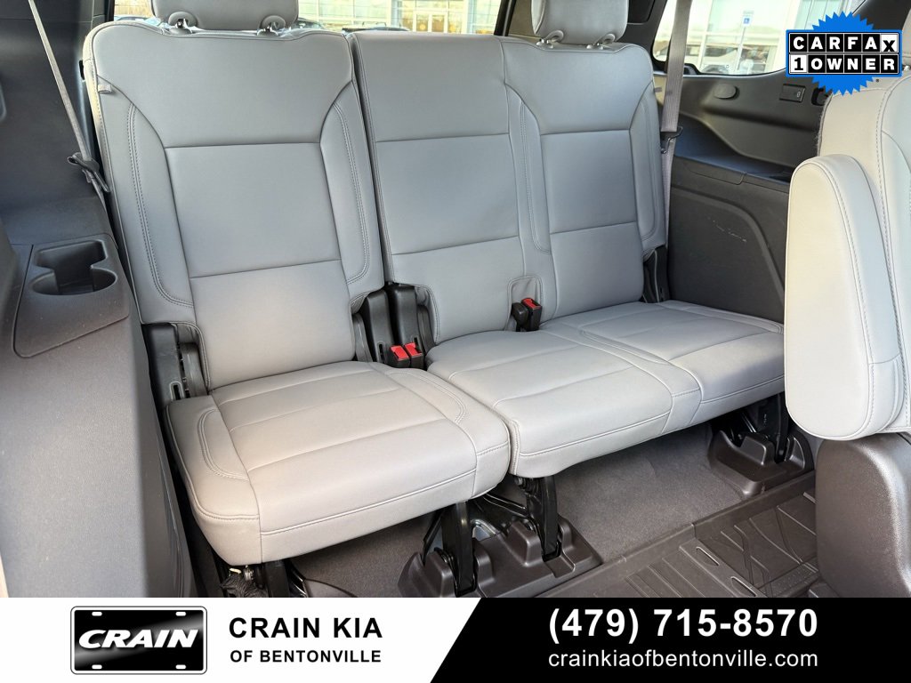 Used 2024 Chevrolet Tahoe Z71 w/ Luxury Package image 32