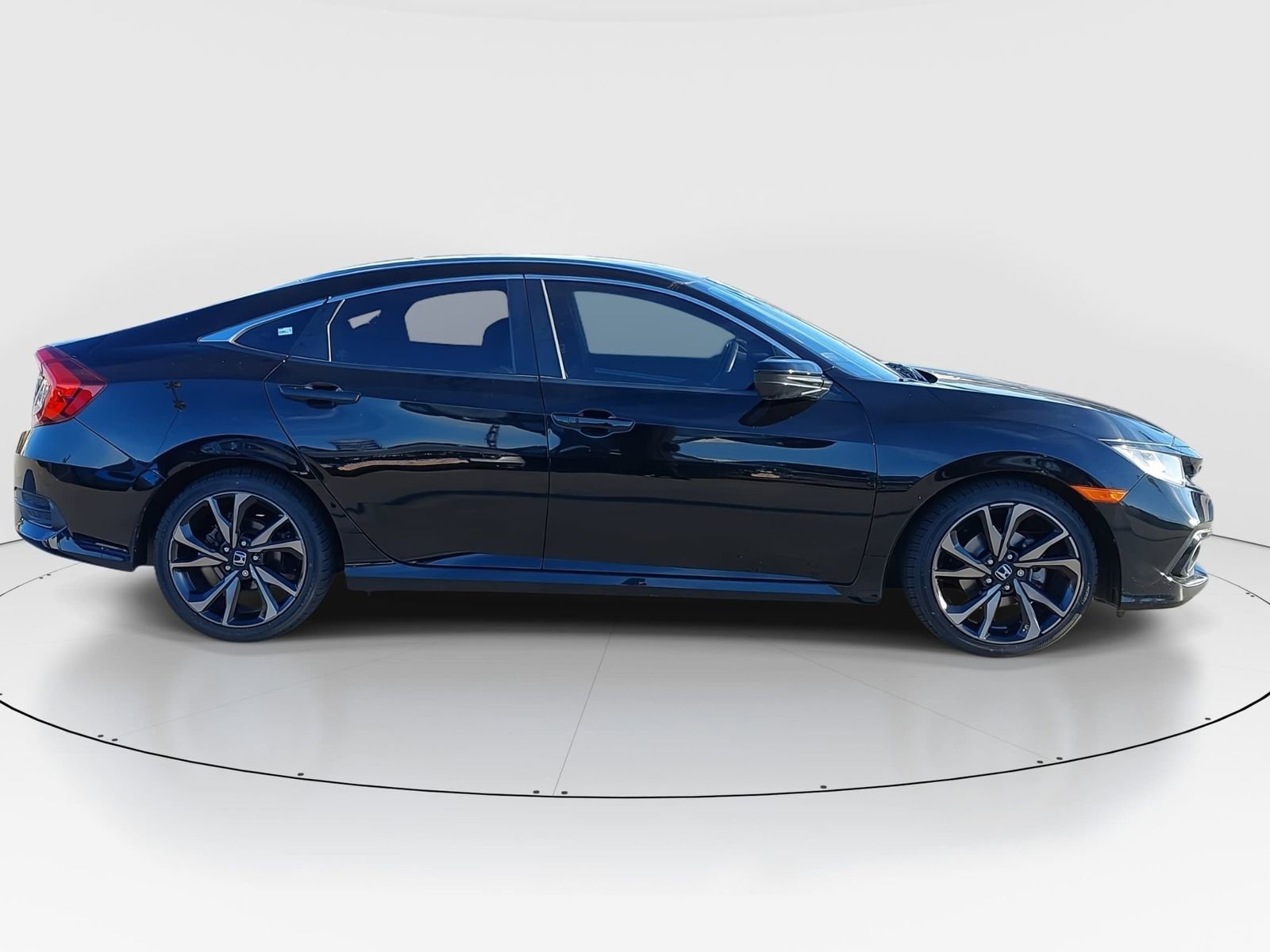 Used 2020 Honda Civic Sport image 4