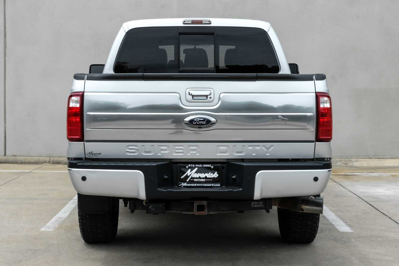 Used 2016 Ford F250 Platinum w/ FX4 Off-Road Package AWD/4WD image 10