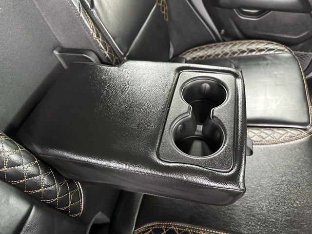 Used 2022 Jeep Wrangler Unlimited Sahara image 35