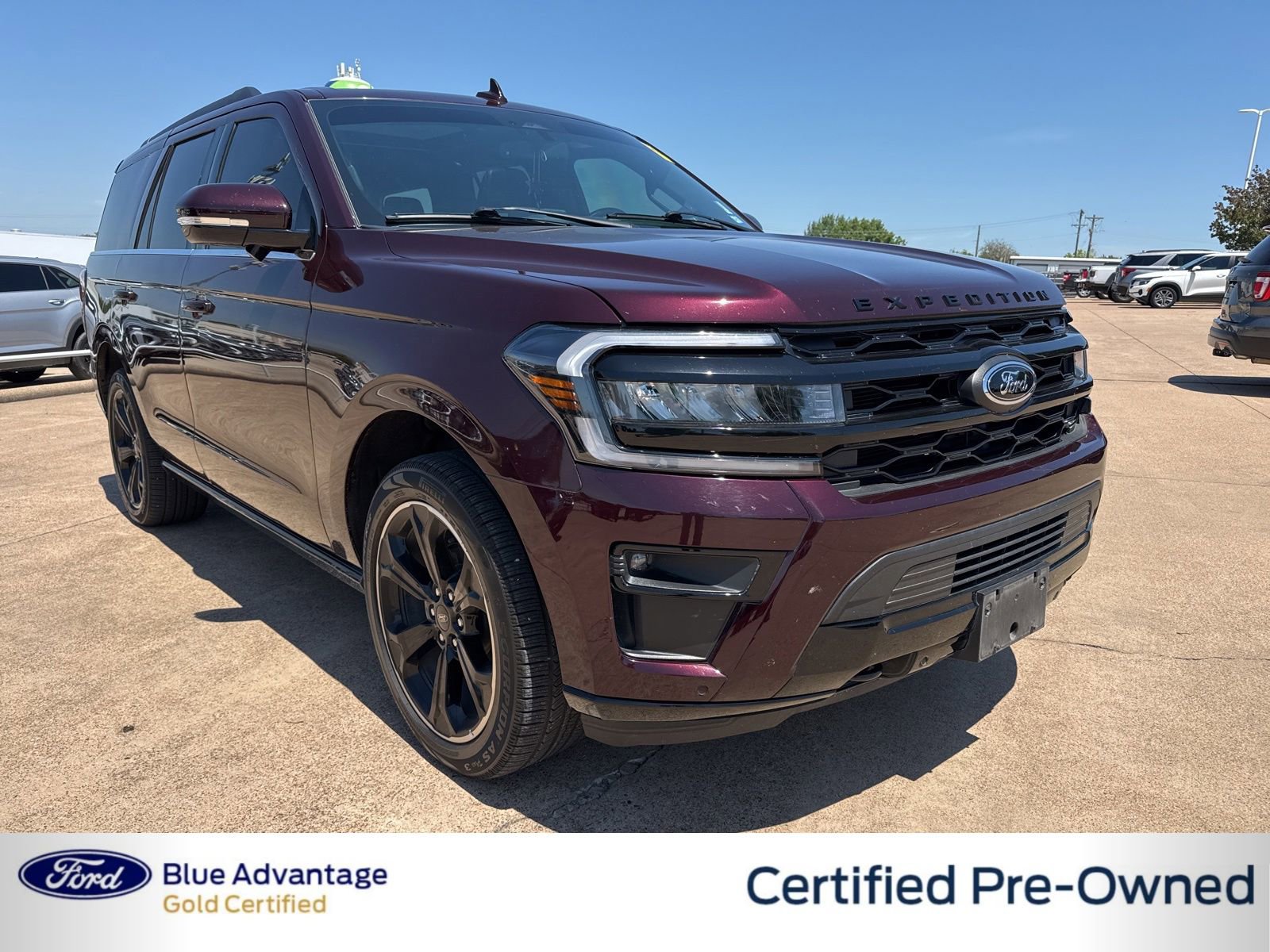 Used 2024 Ford Expedition Limited AWD/4WD image 1