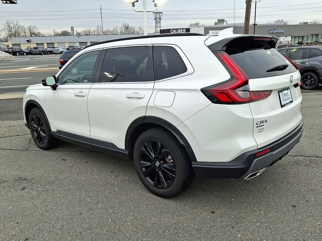 Used 2024 Honda CR-V Sport Touring image 7