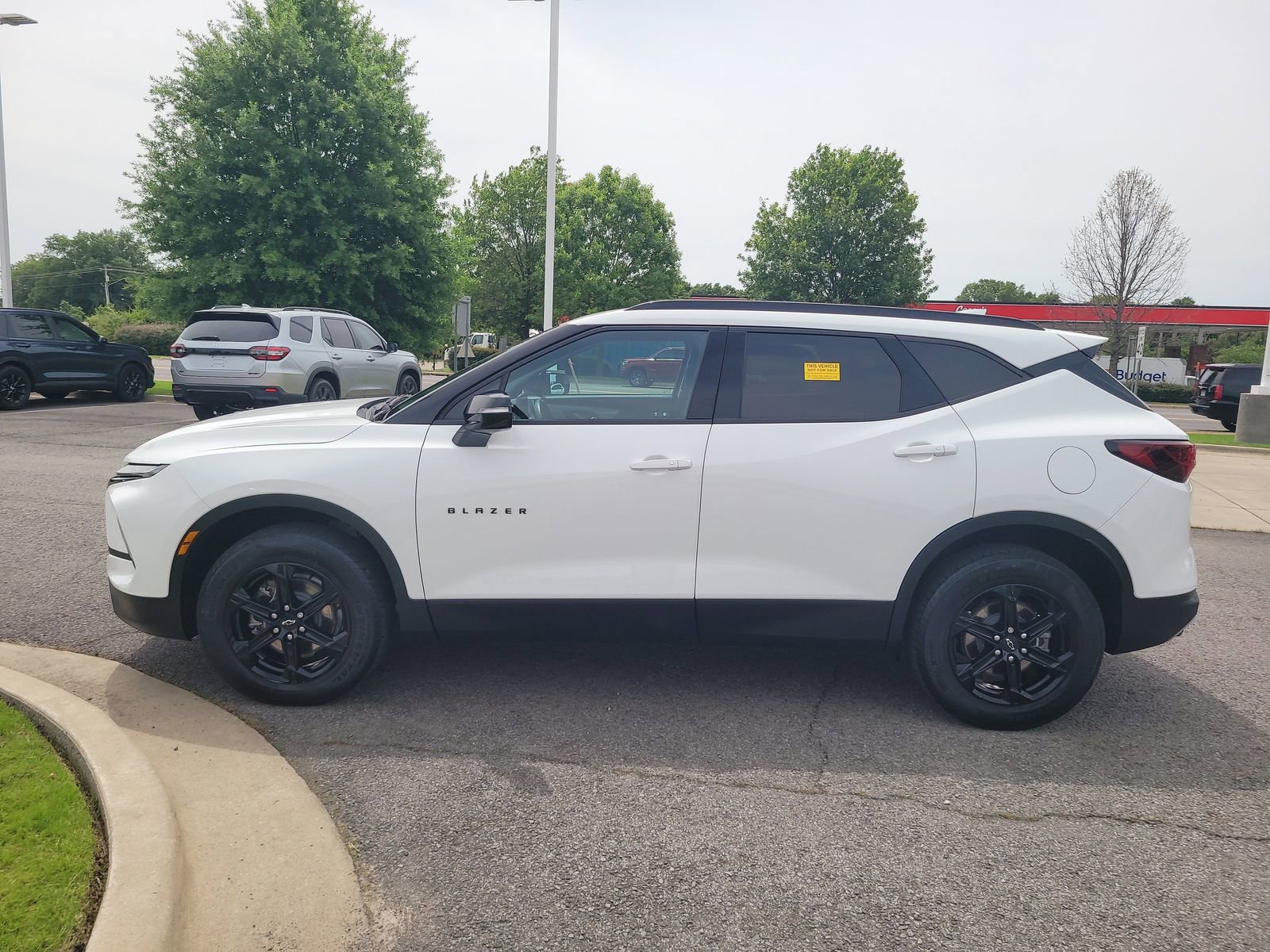 Used 2023 Chevrolet Blazer LT w/ Midnight/Sport Edition AWD/4WD image 6