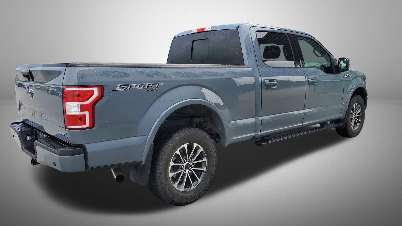 Used 2019 Ford F150 XLT w/ Equipment Group 302A Luxury AWD/4WD image 3