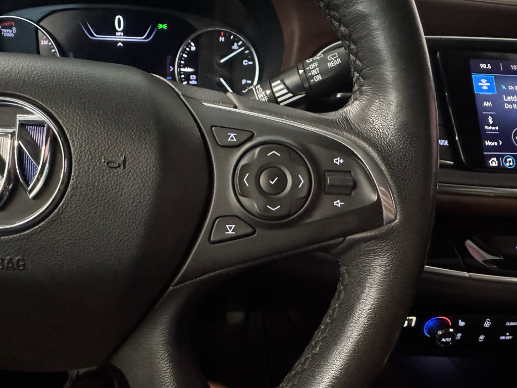 Used 2021 Buick Enclave Avenir w/ Avenir Technology Package FWD image 31