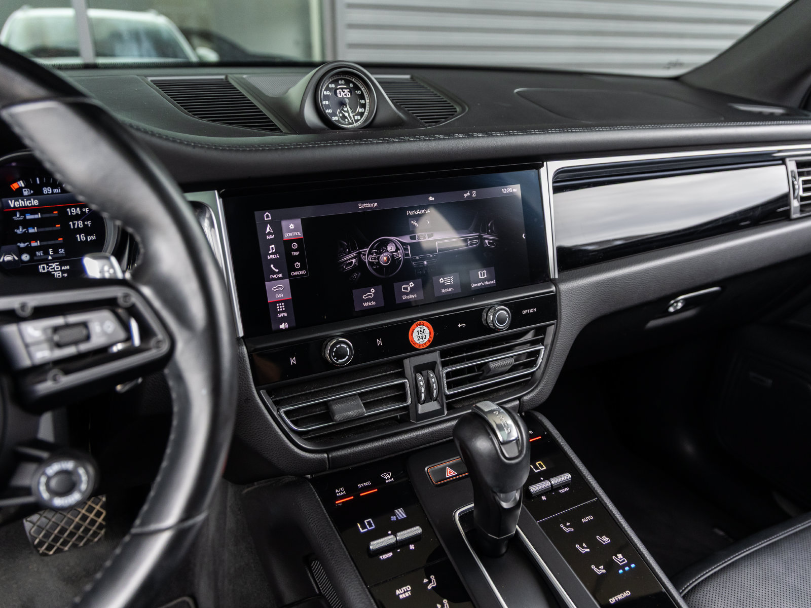 Certified 2022 Porsche Macan S AWD/4WD image 26