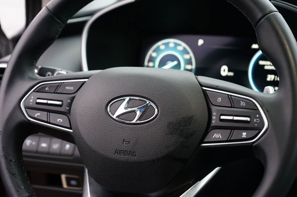Certified 2021 Hyundai Santa Fe SEL Premium image 22