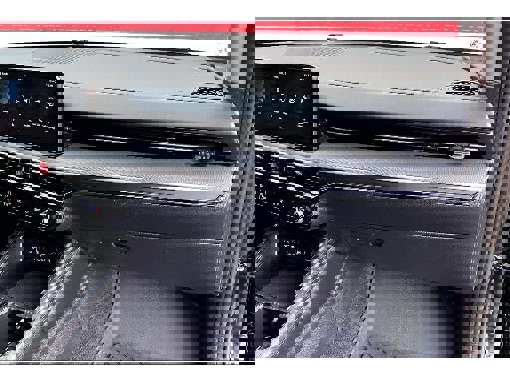 Used 2025 Kia K5 LXS image 17