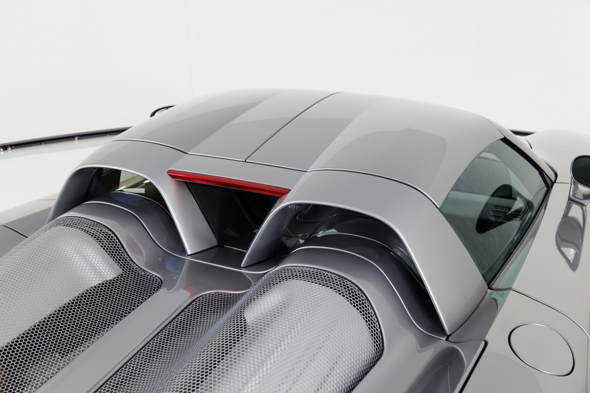 Used 2004 Porsche Carrera GT RWD image 73
