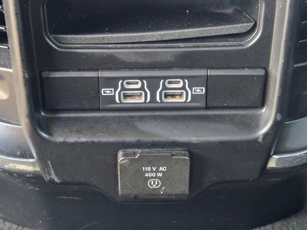 Used 2024 RAM 1500 Laramie image 18