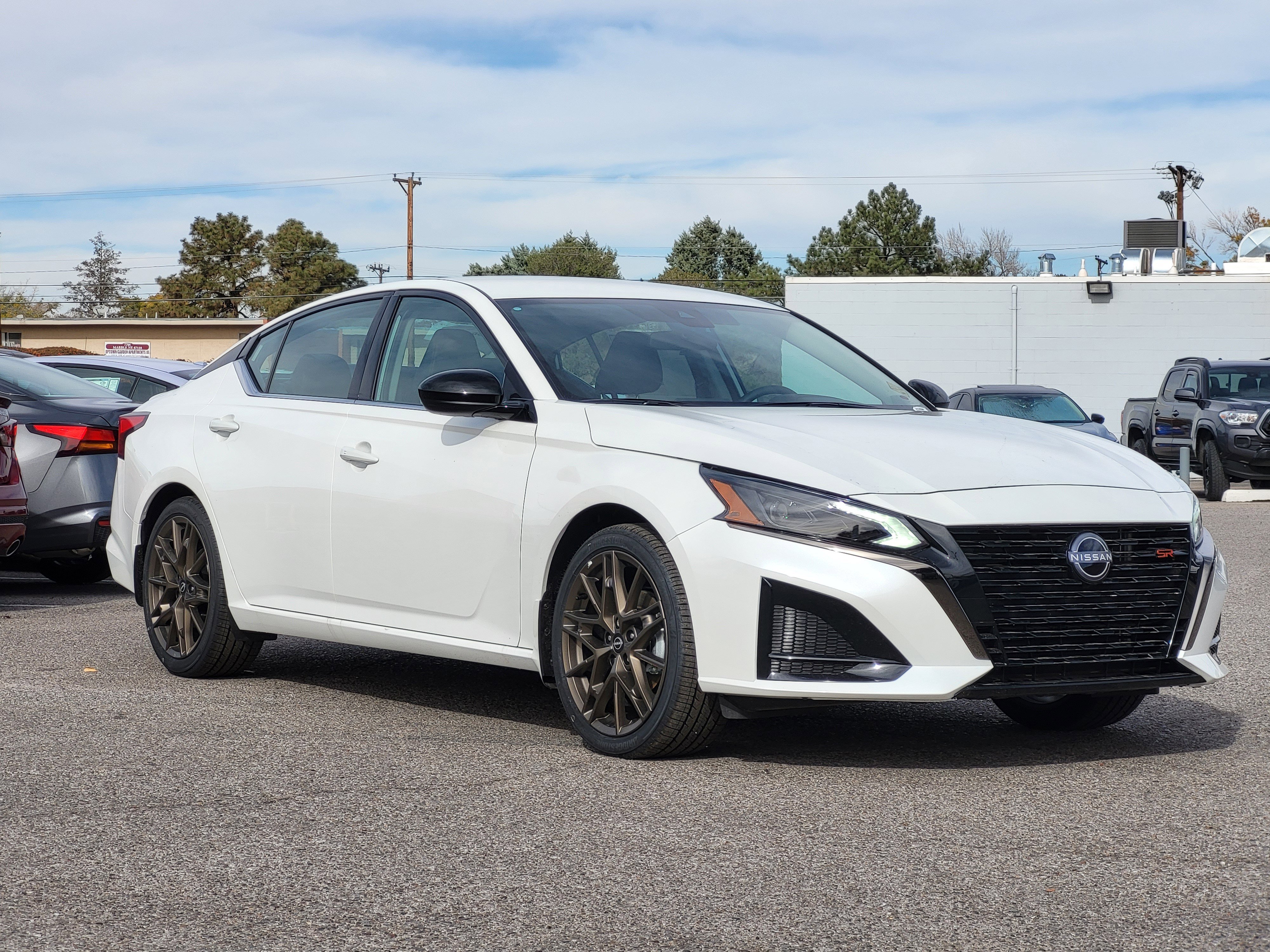 New 2025 Nissan Altima 2.5 SR image 7