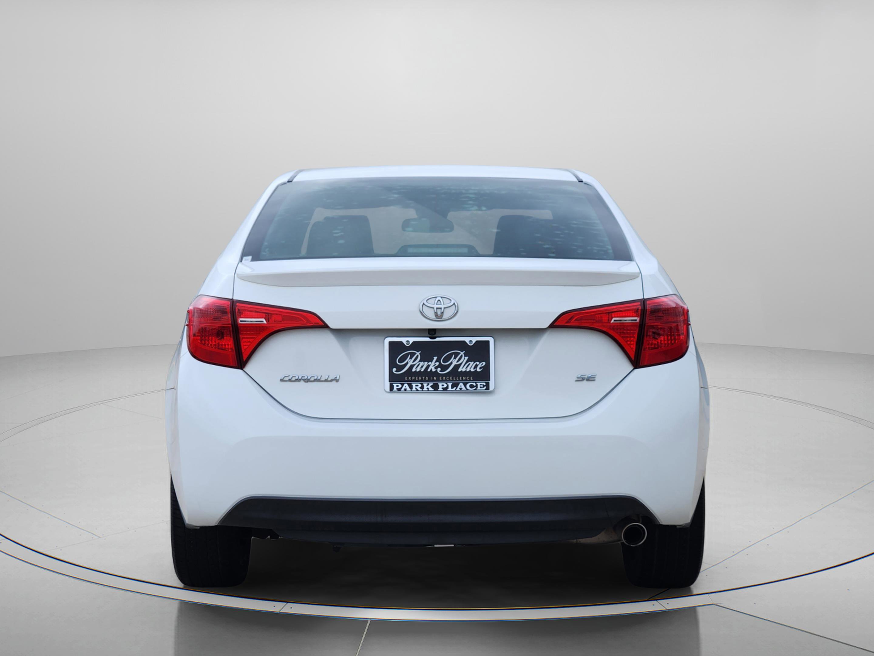 Used 2019 Toyota Corolla SE image 4