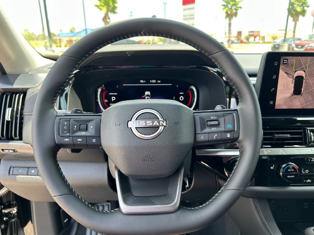 New 2026 Nissan Pathfinder SL FWD image 27