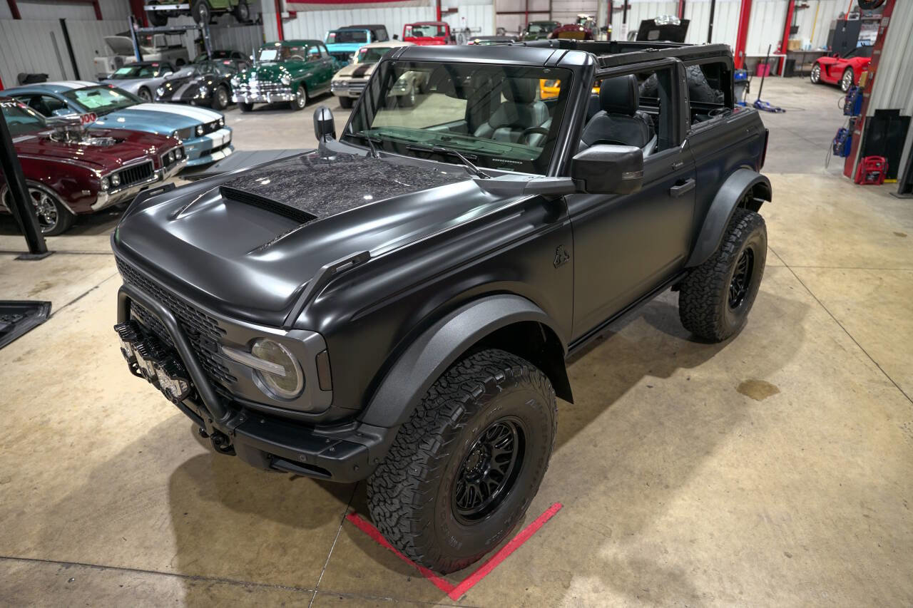 Used 2023 Ford Bronco Badlands image 15