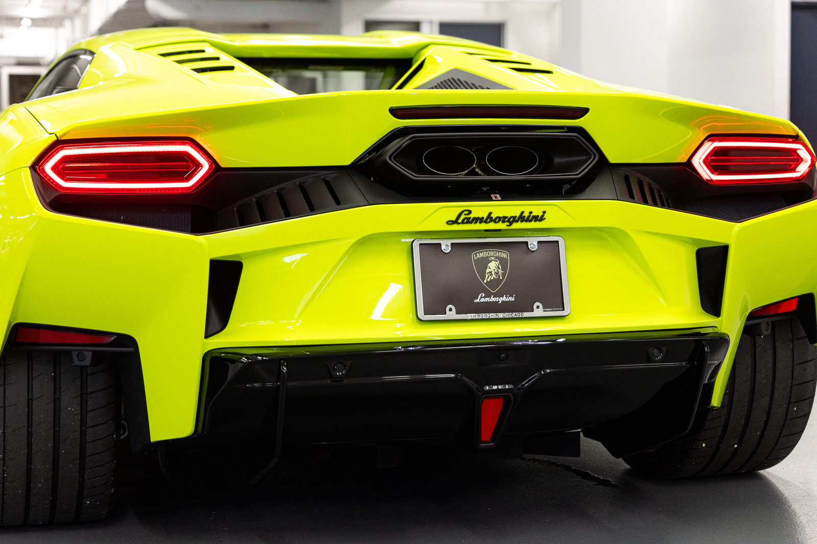 Used 2026 Lamborghini Temerario AWD/4WD image 19