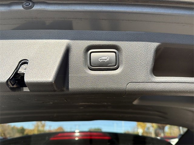 Used 2019 Hyundai Santa Fe SEL image 19