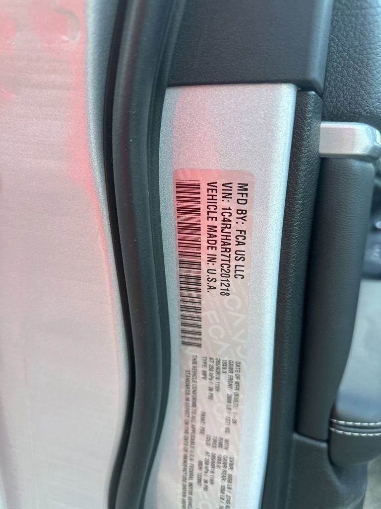 New 2026 Jeep Grand Cherokee Laredo image 31