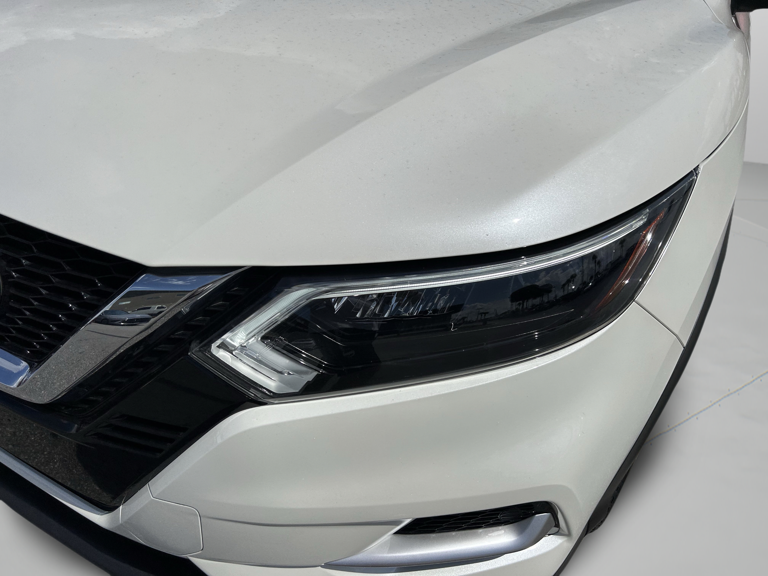 Used 2021 Nissan Rogue Sport SL w/ Premium Package FWD image 36