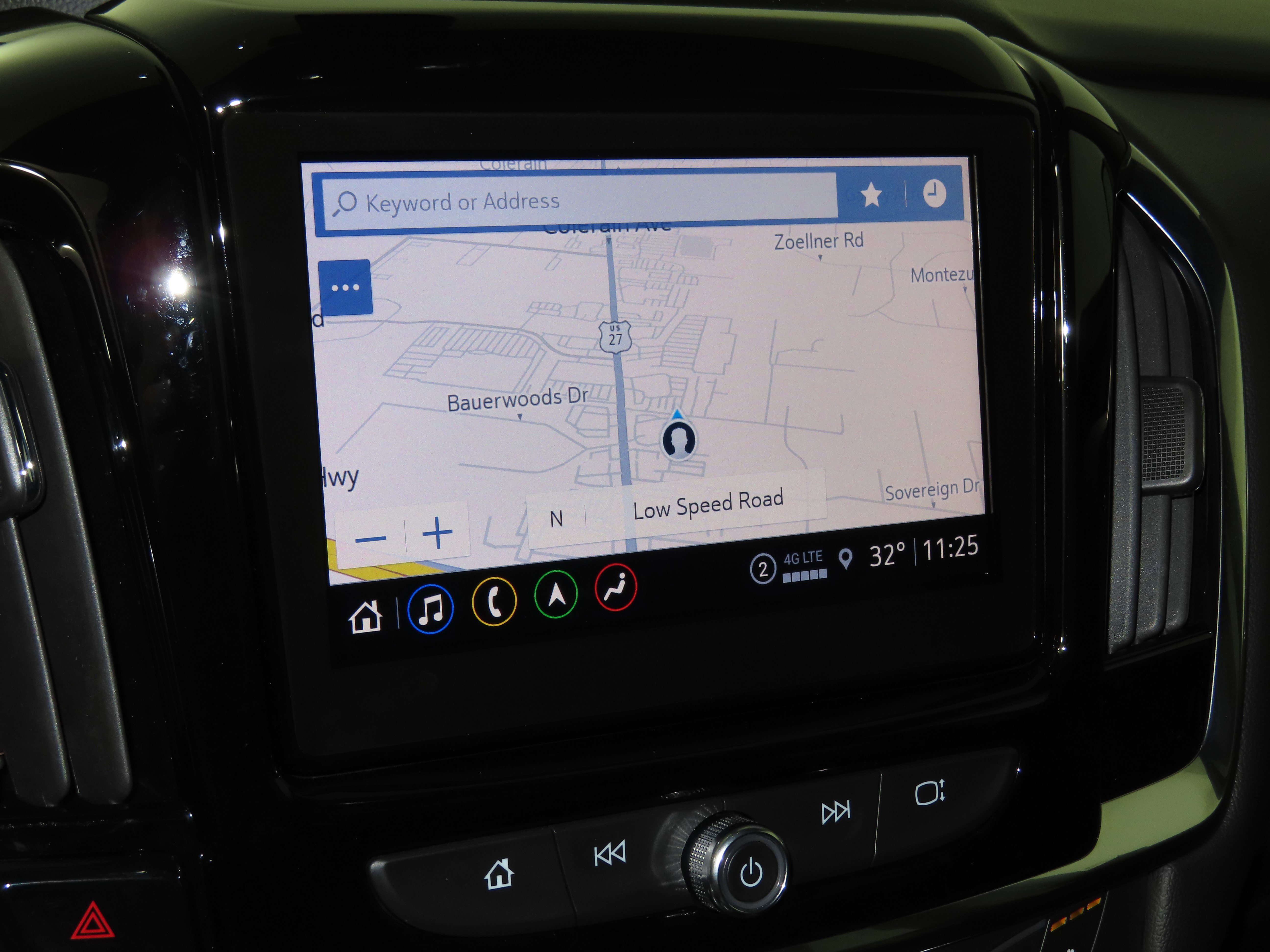 Used 2023 Chevrolet Traverse Premier AWD/4WD image 5