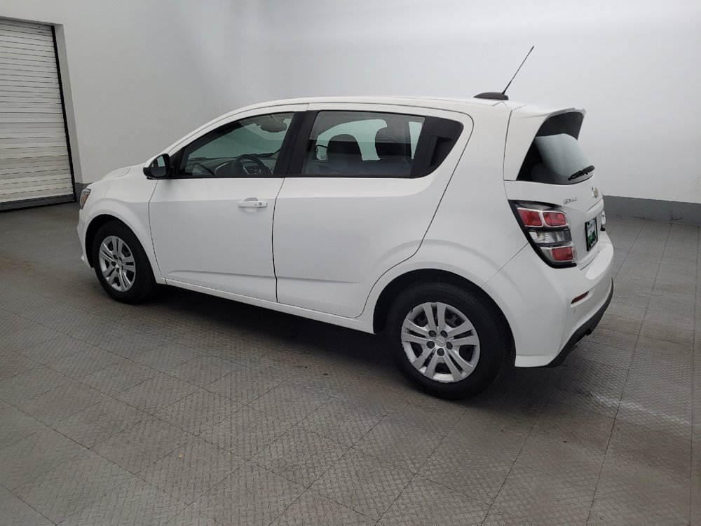 Used 2020 Chevrolet Sonic LT image 3