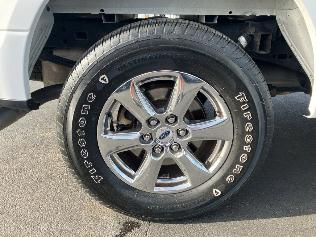Used 2018 Ford F150 XLT w/ Equipment Group 302A Luxury AWD/4WD image 11