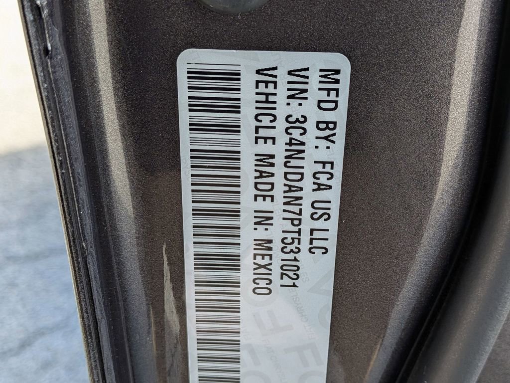 Used 2023 Jeep Compass Sport image 26