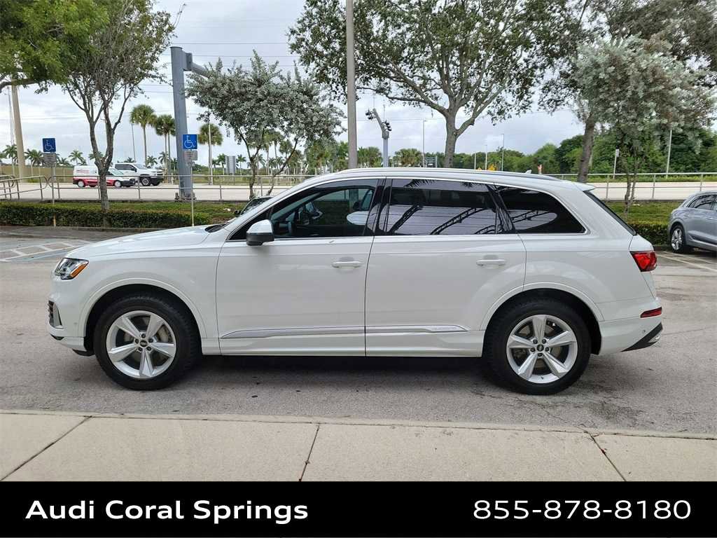 Used 2022 Audi Q7 2.0T Premium w/ Convenience Package image 5