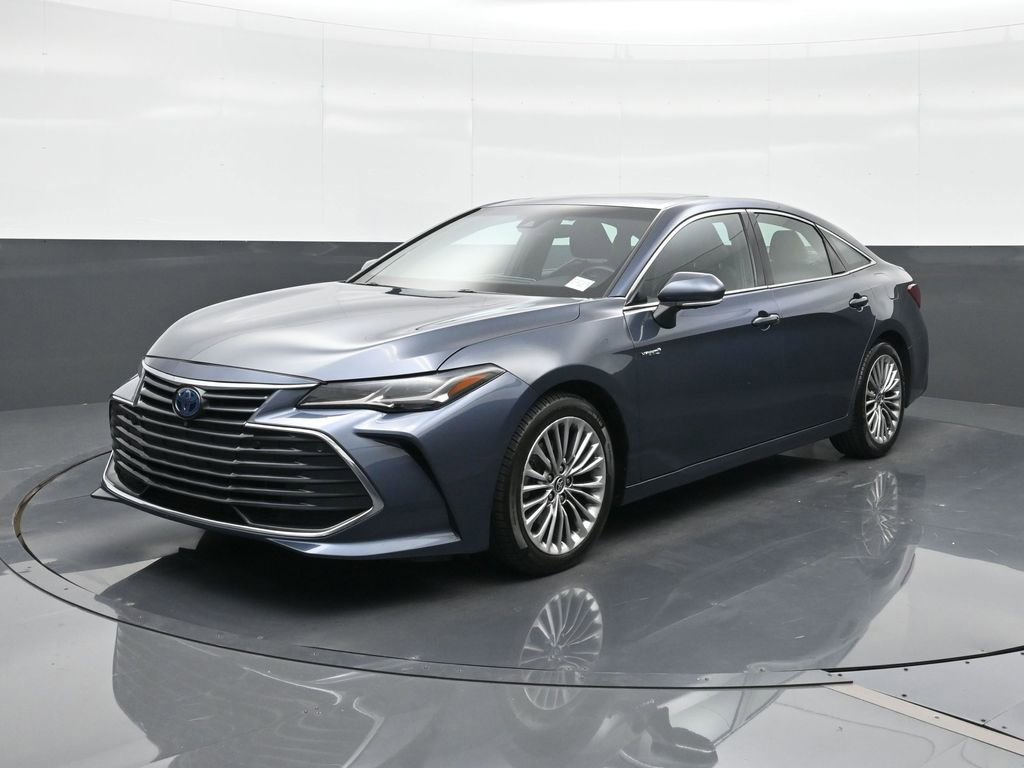 Used 2021 Toyota Avalon Limited w/ Advanced Safety Package FWD image 1