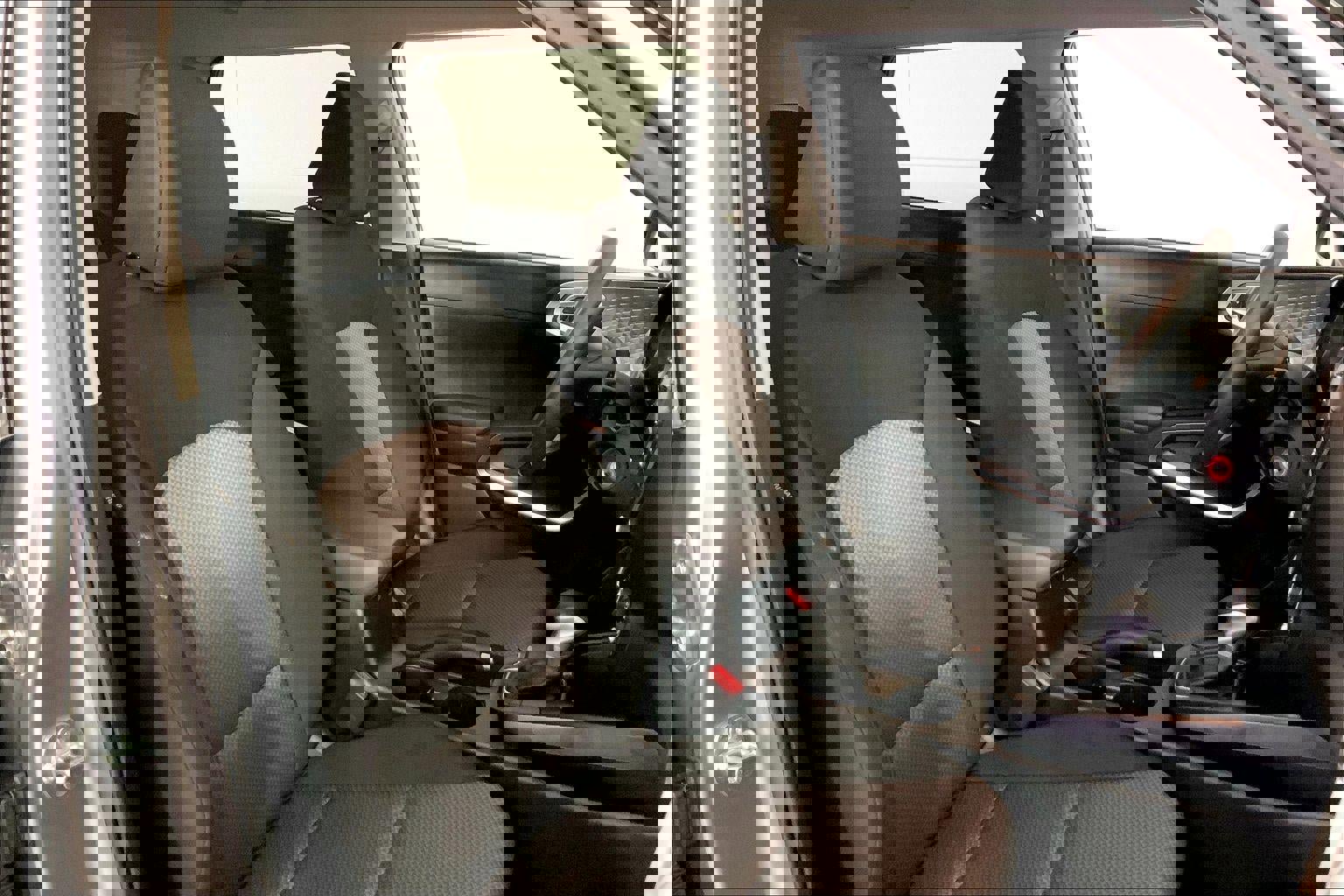 Certified 2025 Kia Soul LX image 7