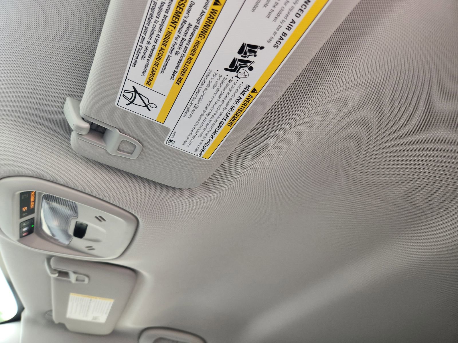 New 2026 Chevrolet Trax LS w/ LS Convenience Package FWD image 22
