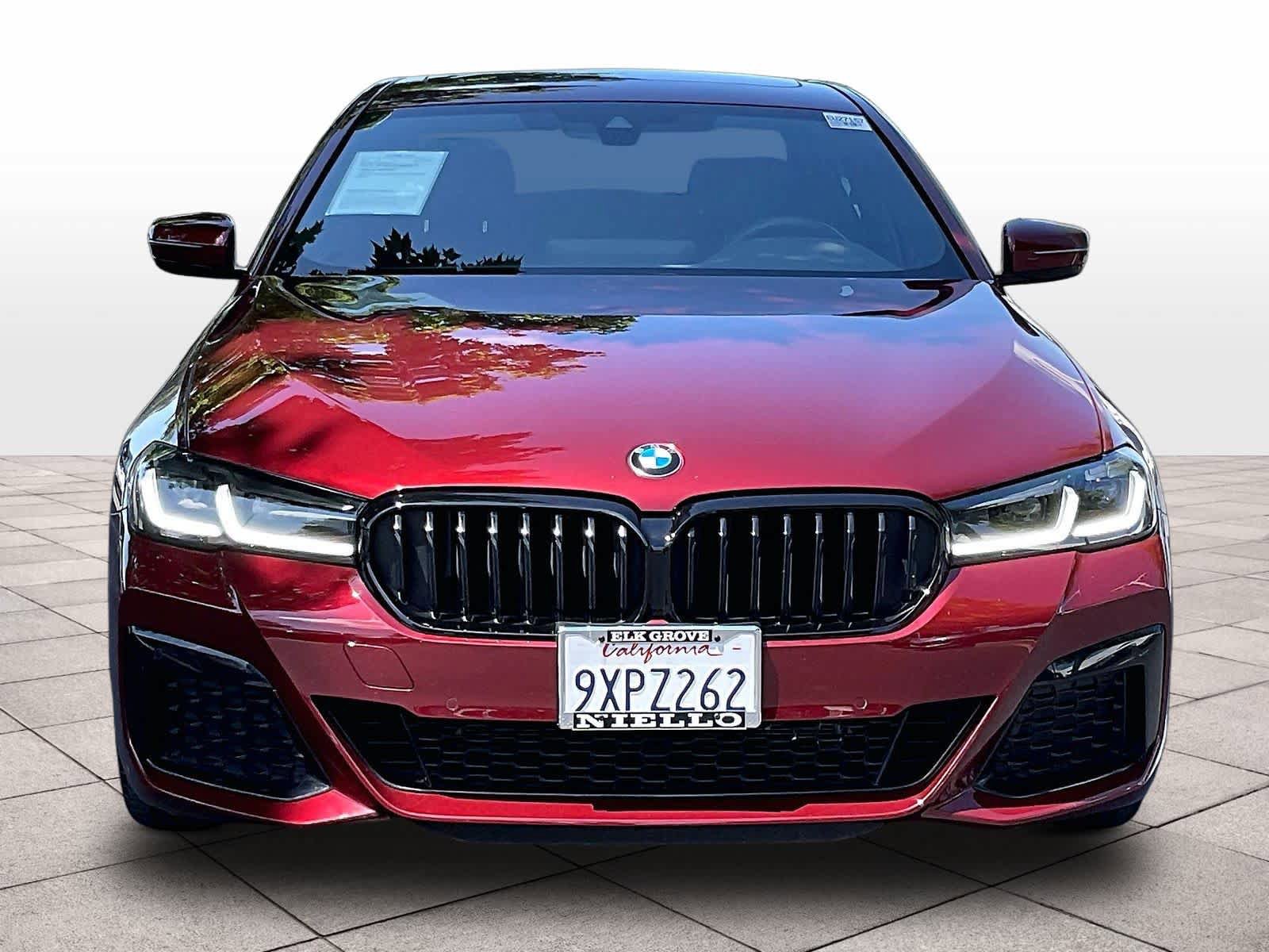 Used 2023 BMW 530i w/ M Sport Package RWD image 3
