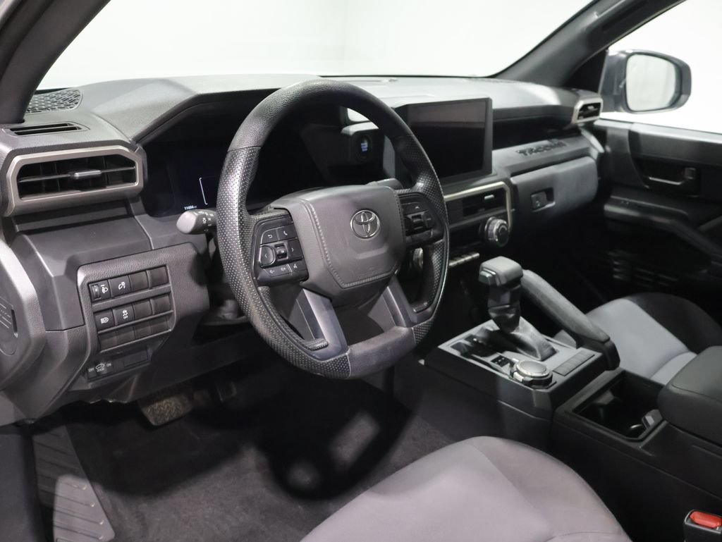 Used 2025 Toyota Tacoma SR w/ SR Upgrade Package AWD/4WD image 14