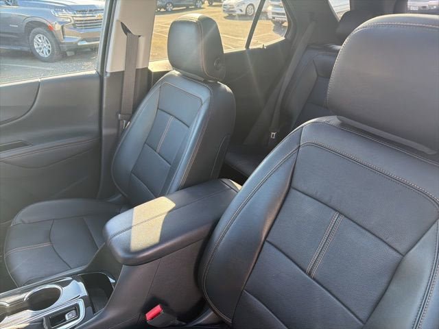Used 2022 Chevrolet Equinox Premier AWD/4WD image 12