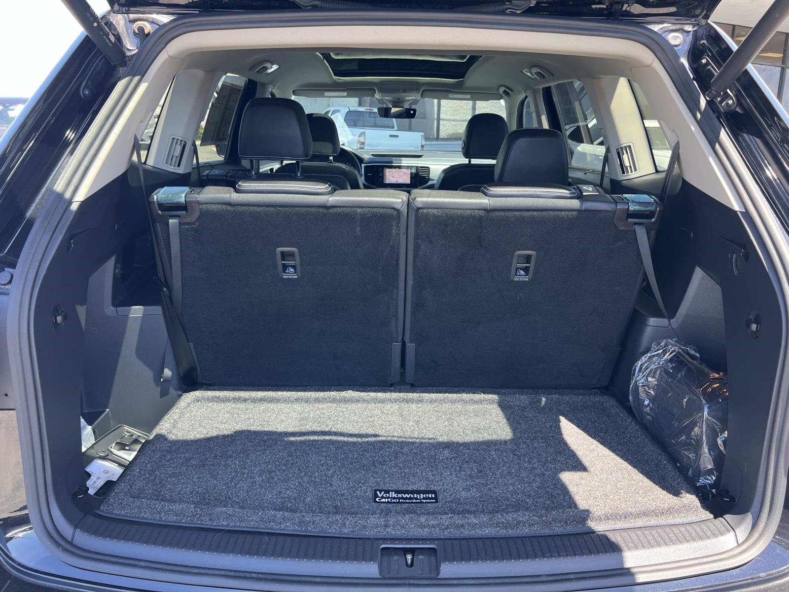 Certified 2023 Volkswagen Atlas SEL R-Line AWD/4WD image 26